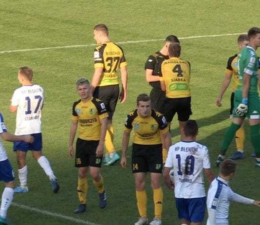 KONTROWERSJE W TARNOBRZEGU – SIARKA PRZEGRAŁA Z BŁĘKITNYMI