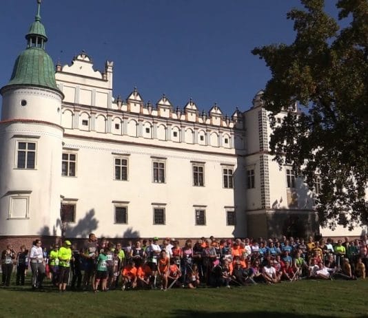 Z KIJAMI WOKÓŁ ZAMKU – SIÓDMY MARSZ NADWIŚLAŃSKI