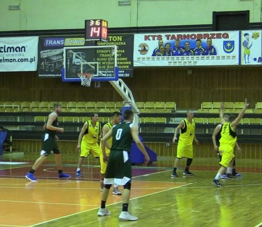 UDANA INAUGURACJA KOSZYKARZY SIARKI – AKADEMIA LEGII WARSZAWA POKONANA