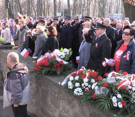 DZIĘKOWALI ZA NIEPODLEGŁOŚĆ – UROCZYSTOŚCI W SANDOMIERZU