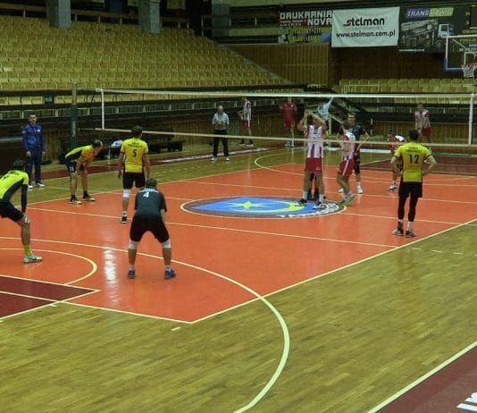 KLĘSKA OSŁABIONYCH SIATKARZY SIARKI – EFEKTOWNA WYGRANA DRUŻYNY Z RZESZOWA