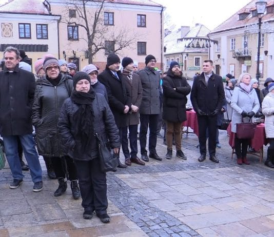 SANDOMIERZ: PIERWSZA MIEJSKA WIGILIA DLA MIESZKAŃCÓW
