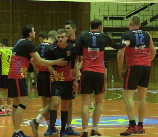 SIARKOWCY POWALCZYLI Z FAWORYTEM – WYGRANA SIATKARZY Z JASŁA PO TIE-BREAKU