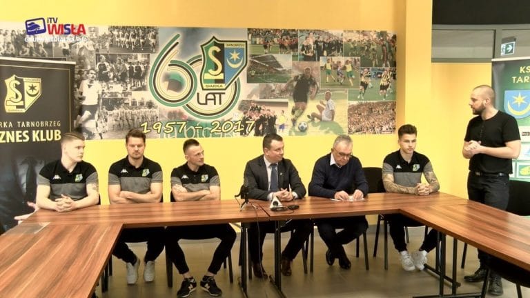 U PROGU PIŁKARSKIEJ WIOSNY – PIŁKARZE SIARKI GOTOWI DO GRY