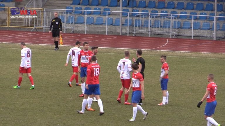 OBIECUJĄCY POCZĄTEK WISŁY SANDOMIERZ – CENNY REMIS Z FAWORYTEM Z PUŁAW