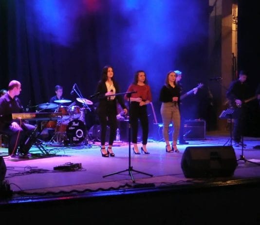 POMOC DLA CHOREGO MARIUSZA – SZKOŁA W ŚLĘZAKACH DLA SWOJEGO ABSOLWENTA