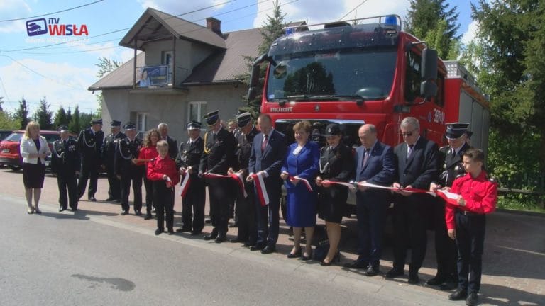 SAMOCHÓD POŚWIĘCONY I PRZEKAZANY – NOWY POJAZD DLA OSP ŚLĘZAKI