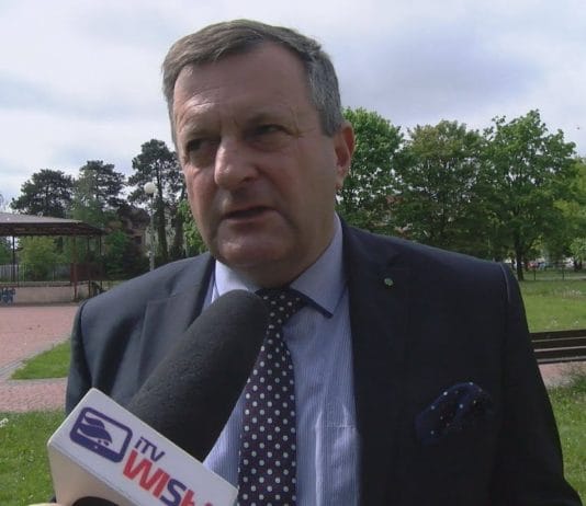 W GORZYCACH INWESTUJĄ – POWSTANIE TECHNICZNY OGRÓD