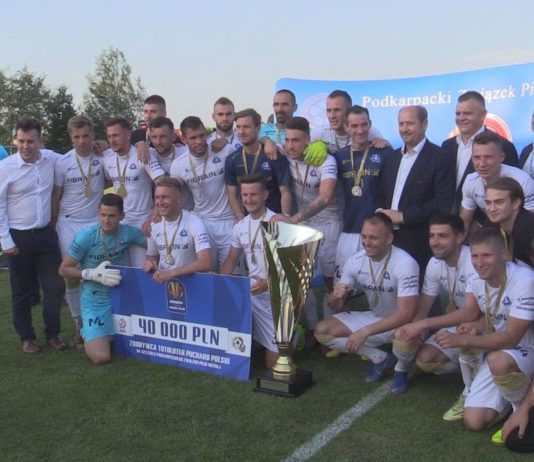 SOKÓŁ SOKOLNIKI NIE SPRAWIŁ SENSACJI – OKRĘGOWY PUCHAR DLA STALI RZESZÓW