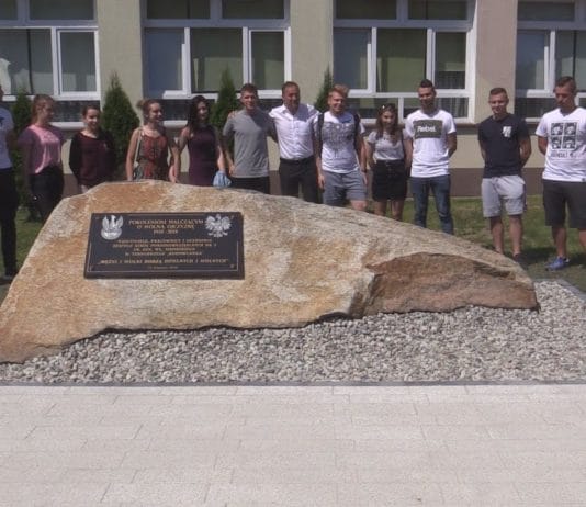 ZADBALI O WAŻNE MIEJSCE PAMIĘCI – PATRIOTYCZNE WZORCE W „BUDOWLANCE”