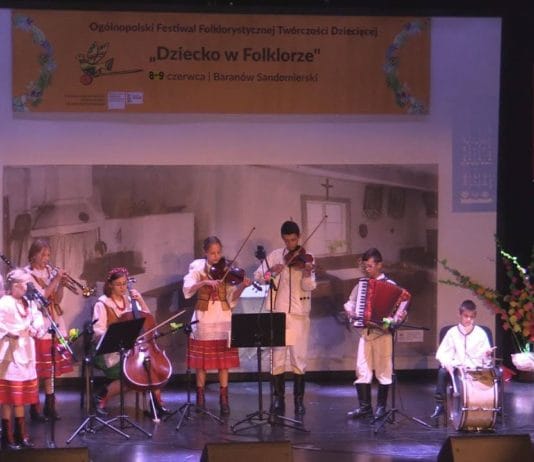 MUZYCZNE SPOTKANIE Z TRADYCJĄ – FESTIWAL DZIECKO W FOLKLORZE