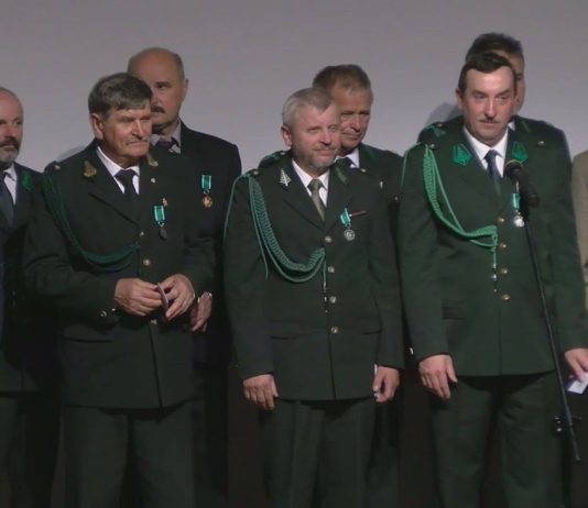 MYŚLIWI ŚWIĘTOWALI W NOWEJ DĘBIE – JUBILEUSZ KOŁA ŁOWIECKIEGO RYŚ