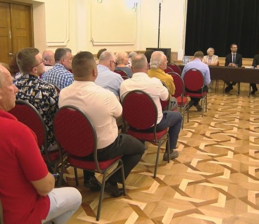 SPOTYKAJĄ SIĘ Z WYBORCAMI – KANDYDACI PIS W TARNOBRZEGU