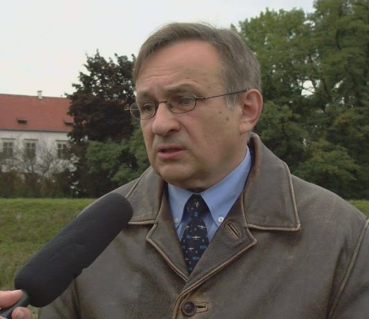 OŻYWIĆ ZAMKOWE MURY – BARANÓW SANDOMIERSKI DOCZEKA SIĘ INWESTYCJI?