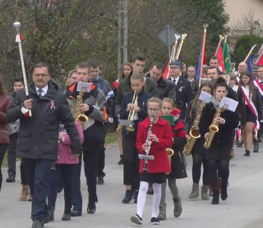 DZIĘKOWALI ZA DAR WOLNOŚCI – NARODOWE ŚWIĘTO NIEPODLEGŁOŚCI W ŚLĘZAKACH