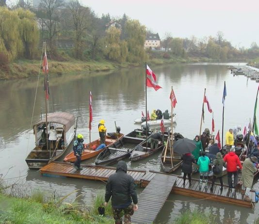 ŚWIĘTOWANIE NA KRÓLOWEJ POLSKICH RZEK – WIŚLANY REJS NIEPODLEGŁOŚCI