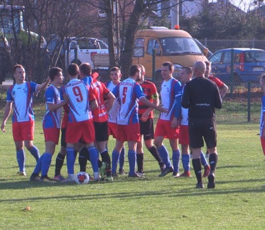 SŁOWIANIN POSTAWIŁ SIĘ FAWORYTOWI – PIŁKARZE SOKOŁA SOKOLNIKI W FINALE!