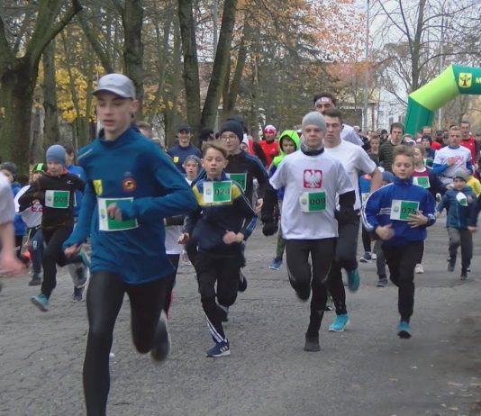 PATRIOTYCZNIE W NOWEJ DĘBIE – ŚWIĘTOWANIE NA SPORTOWO