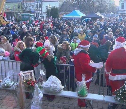 MIKOŁAJE RUSZYLI Z POMOCĄ – PARADA Z MOTYWEM CHARYTATYWNYM