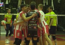 SIATKARZE SIARKI BEZ PUNKTÓW – WICELIDER Z RZESZOWA ZBYT MOCNY