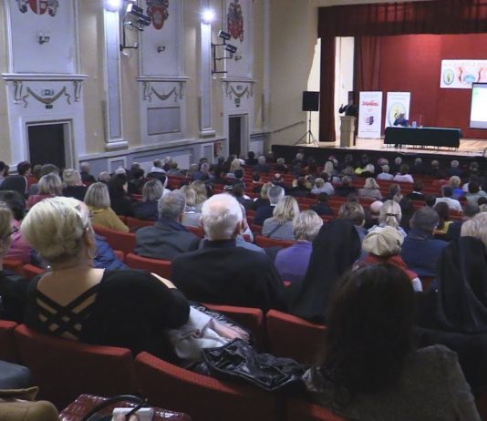 SOLIDARNI Z RODZINĄ – KONFERENCJA NAUKOWA W SANDOMIERZU