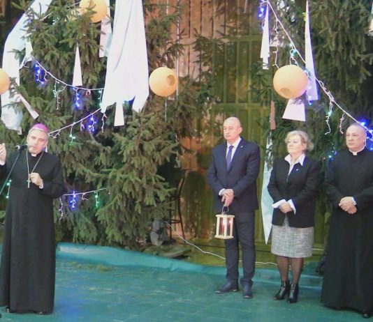 ZASIEDLI PRZY JEDNYM STOLE – MIEJSKA WIGILIA W TARNOBRZEGU