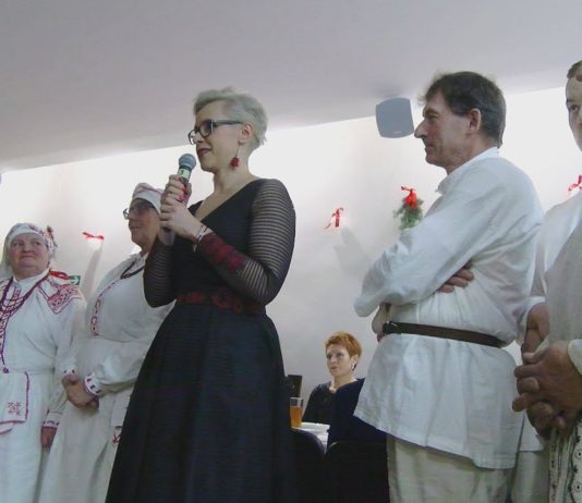 BARANÓW SANDOMIERSKI: TRADYCYJNA LASOWIACKA WIECZERZA WIGILIJNA