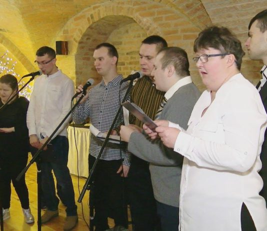 ŚWIĘTA W WARSZTATACH – RADOSNE SPOTKANIE OPŁATKOWE