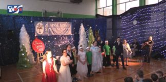 CHOINKA ŻYCZEŃ Z GWIAZDĄ – MIECZYSŁAW SZCZEŚNIAK W TARNOBRZEGU