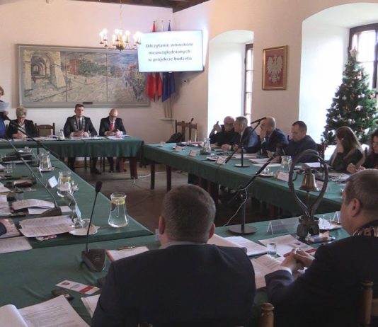 SANDOMIERZ: RADA MIEJSKA UCHWALIŁA BUDŻET NA 2020 ROK