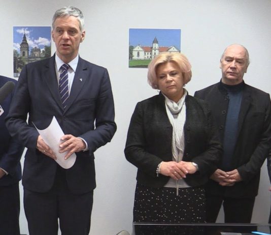 TARNOBRZEG: BIURO POSELSKIE PAWŁA PONCYLJUSZA OTWARTE