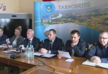 TARNOBRZEG: ODWOŁANE IMPREZY, ZAMYKANE SZKOŁY I WSPARCIE DLA SENIORÓW