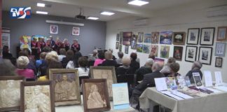 ŻYCIE MA TAK WIELE BARW – POWIATOWY PRZEGLĄD TWÓRCZOŚCI NAUCZYCIELI