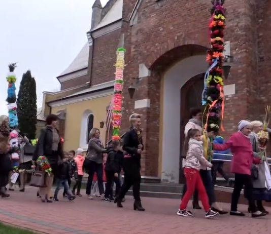 TRADYCYJNA NIEDZIELA PALMOWA – WSPOMNIENIE Z GRĘBOWA