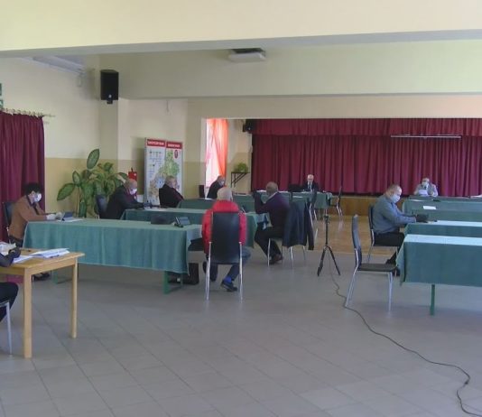 TRUDNE CZASY DLA SAMORZĄDÓW – JAK RADZI SOBIE GMINA GRĘBÓW?