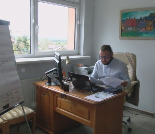 BYŁY STAROSTA WRACA DO KORZENI – NOWE WYZWANIA KRZYSZTOFA PITRY