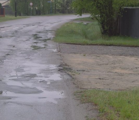 POWIAT TARNOBRZESKI: DOFINANSOWANIE NA PRZEBUDOWĘ TRZECH DRÓG