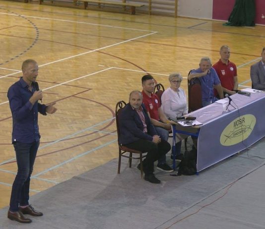 SANDOMIERZ: KAROL BIELECKI WSPIERA PIŁKARZY RĘCZNYCH WISŁY
