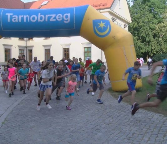 DZIECI DLA OCHOTNIKÓW DZIKOWSKICH – PATRIOTYCZNY BIEG W TARNOBRZEGU