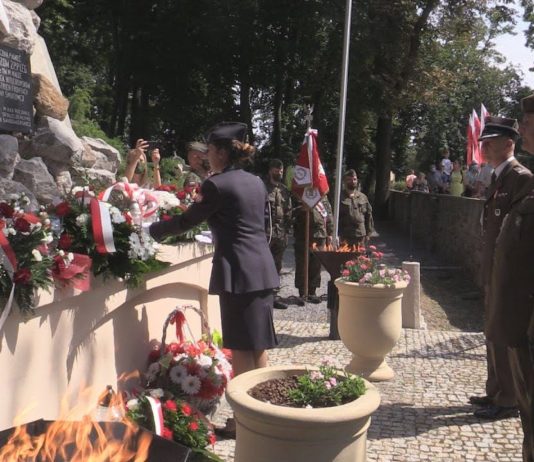 WDZIĘCZNOŚĆ DLA OBROŃCÓW OJCZYZNY – ŚWIĘTO WOJSKA POLSKIEGO W SANDOMIERZU