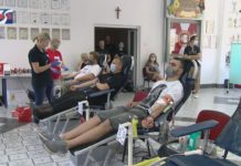 PODZIELILI SIĘ BEZCENNYM DAREM – STRAŻACY PROMUJĄ ODDAWANIE KRWI