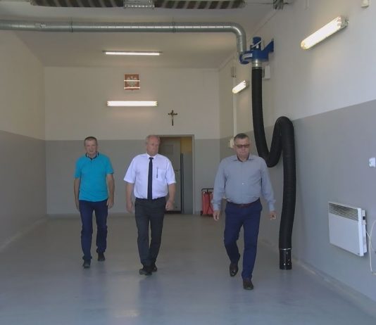 STRAŻACY Z KRAWCÓW MAJĄ LEPSZE WARUNKI – MODERNIZACJA STRAŻNICY ZOSTAŁA ZAKOŃCZONA