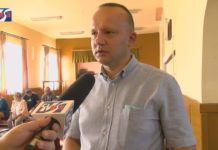 SŁUCHAJĄ GŁOSU MIESZKAŃCÓW – ZEBRANIA WIEJSKIE W BARANOWIE SANDOMIERSKIM