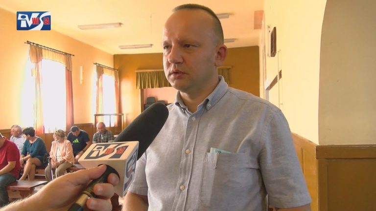 SŁUCHAJĄ GŁOSU MIESZKAŃCÓW – ZEBRANIA WIEJSKIE W BARANOWIE SANDOMIERSKIM