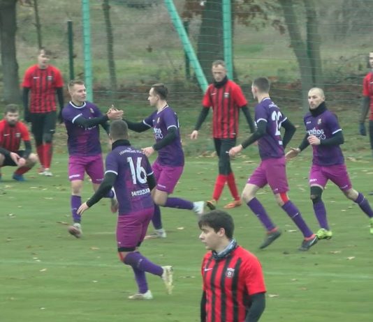 UDANE ZAKOŃCZENIE RUNDY W STALACH – TRANSDŹWIG POKONAŁ CZARNYCH LIPA