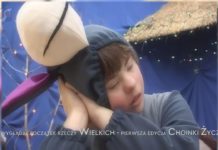 TAK WYGLĄDAŁ POCZĄTEK RZECZY WIELKICH – CHOINKA ŻYCZEŃ