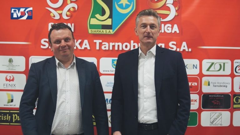 ZMIANY PO PRZECIĘTNEJ JESIENI – SŁAWOMIR MAJAK NOWYM TRENEREM SIARKI