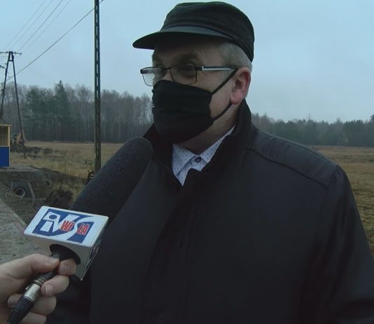 POWIAT TARNOBRZESKI INWESTUJE – CHODNIK W MIEJSCOWOŚCI KACZAKI SKOŃCZONY