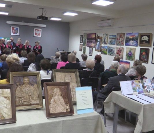 EFEKTOWNE ZWYCIĘSTWO TRANSDŹWIGU STALE – PIŁKARZE OLIMPII PYSZNICA ROZGROMIENI