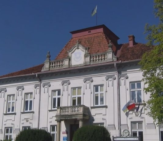 NOWI DYREKTORZY W SZKOŁACH – WAŻNE ZMIANY W GMINIE GRĘBÓW